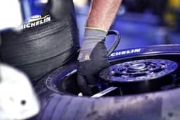 Michelin везёт в Мотеги жесткий каркас из Австрии, Дукати могут приуныть