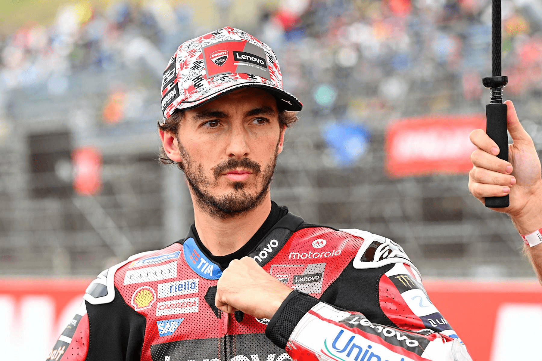 «Нам это навязали»: Акоста против нового формата MotoGP, Баньяя говорит, что нужно вернуть вармап
