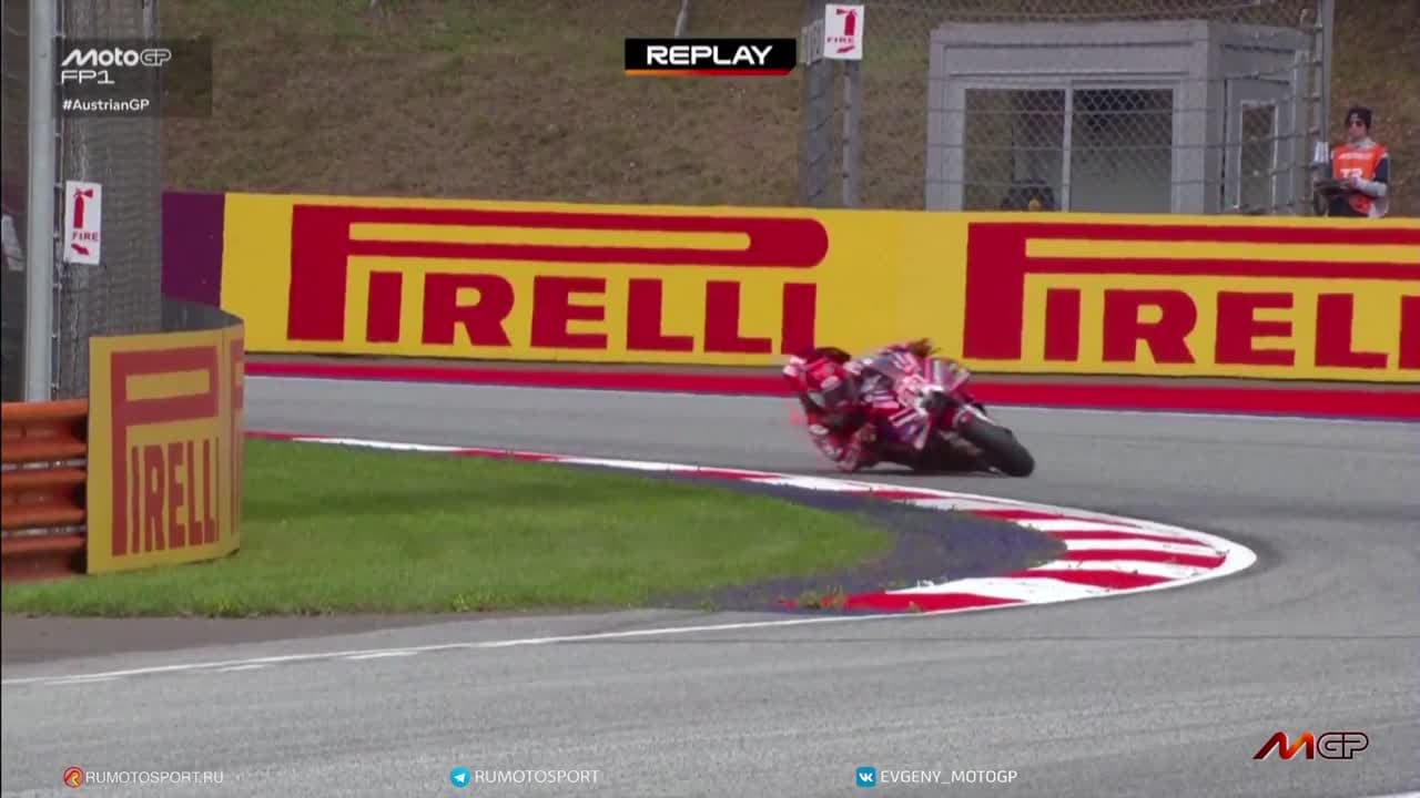 Красивое скольжение Маркеса в FP1